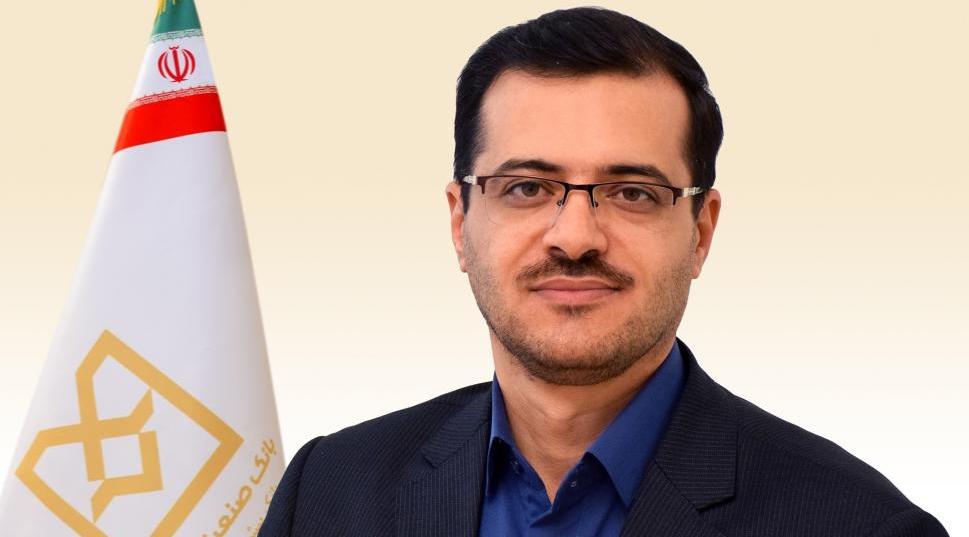 معاون ارزیابی طرح ها و اعتبارات بانك صنعت و معدن: تخصیص هدفمند منابع به بخش صنعت، راهبرد اصلی این بانك به عنوان یك بانك توسعه‌ای-تخصصی است