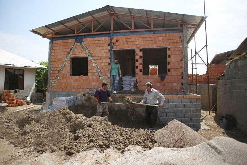 انعقاد قرارداد ساخت بیش از ۲۷۰۰ خانه روستایی طی دوره فعالیت دولت چهاردهم در بانک مسکن