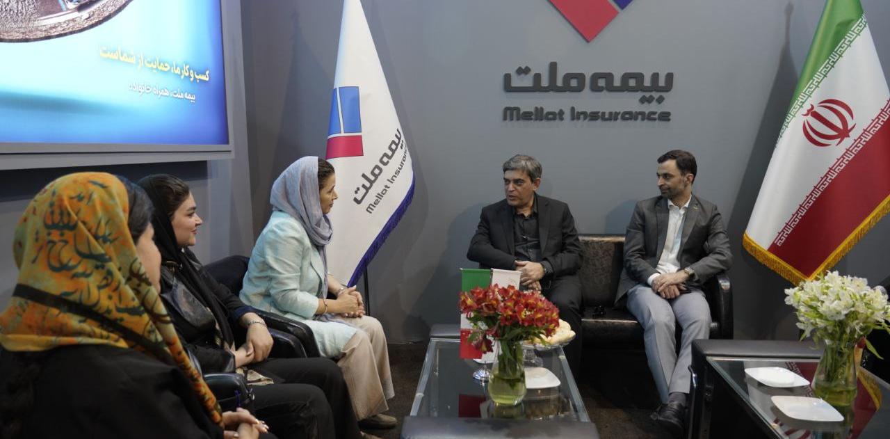 دیدار و گفت‌وگوی محمدرضا فرهادی‌پور با جمعی از نمایندگان شرکت بیمه ملت