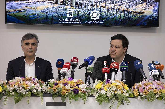انتشار 200 میلیون یورو اوراق مرابحه ارزی برای فولاد مباركه كلید خورد/مدیرعامل بانك ملت: با تمام توان در خدمت افزایش تولید و اشتغال در كشور خواهیم بود