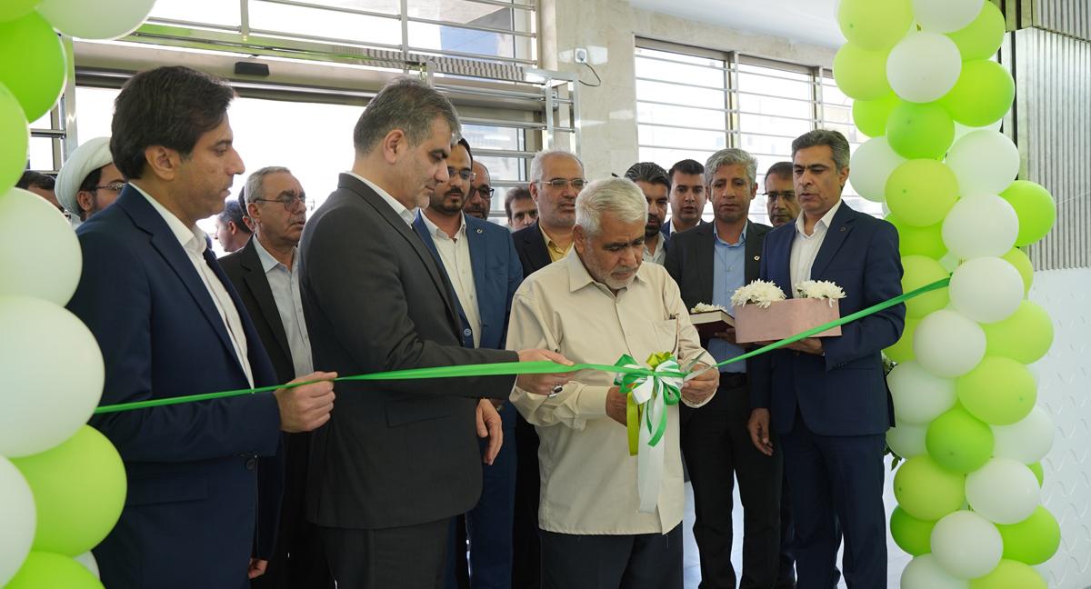 آیین افتتاح ساختمان جدید شعبه ولیعصر (عج) بانک در بوشهر