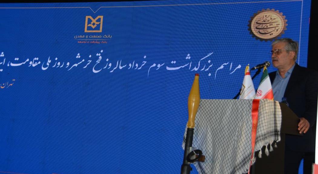 امیرسرتیپ طایفه: امنیت و سربلندی امروز كشور مرهون جانفشانی های رزمندگان اسلام است
