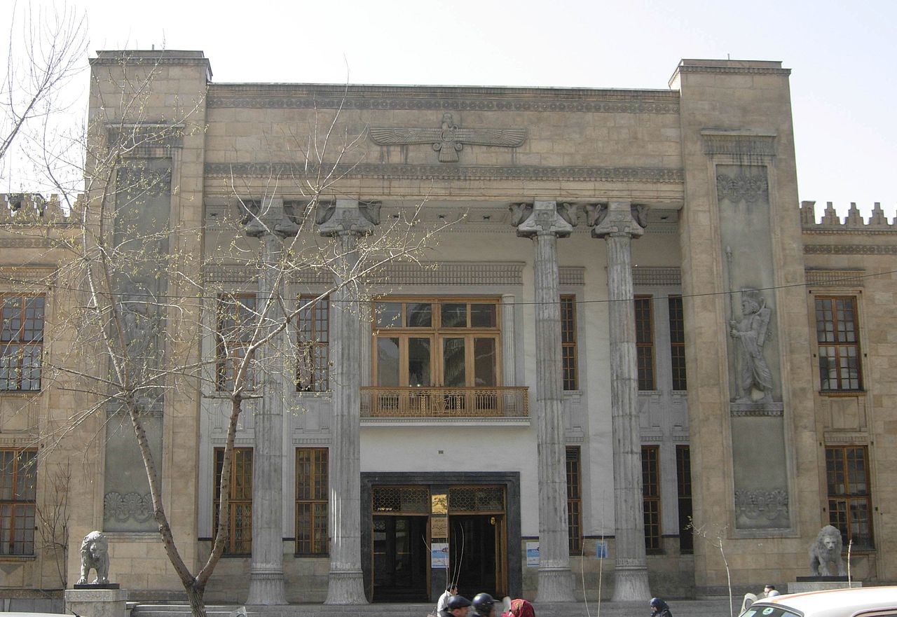 آیین معارفه رئیس هیات امنای بیمارستان بانک ملی ایران برگزار شد