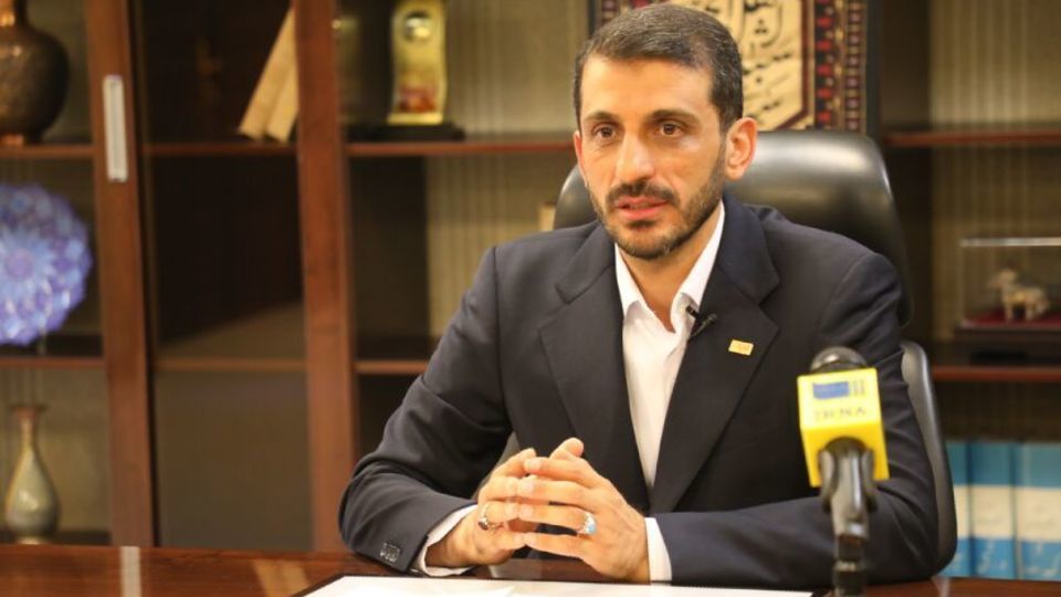 پیام تبریک مدیرعامل فولاد مبارکه در پی کسب مقام قهرمانی تیم ورزش زورخانه‌ای باشگاه فولاد
